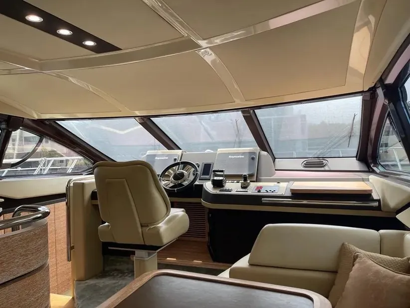 Azimut 60 Fly — 5
