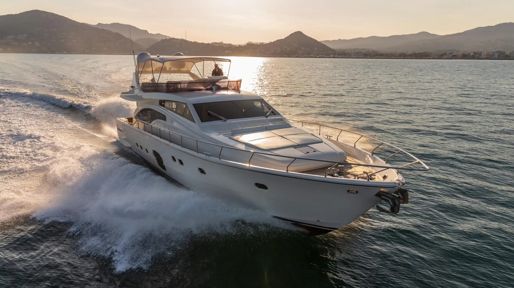 Ferretti 681 — 2