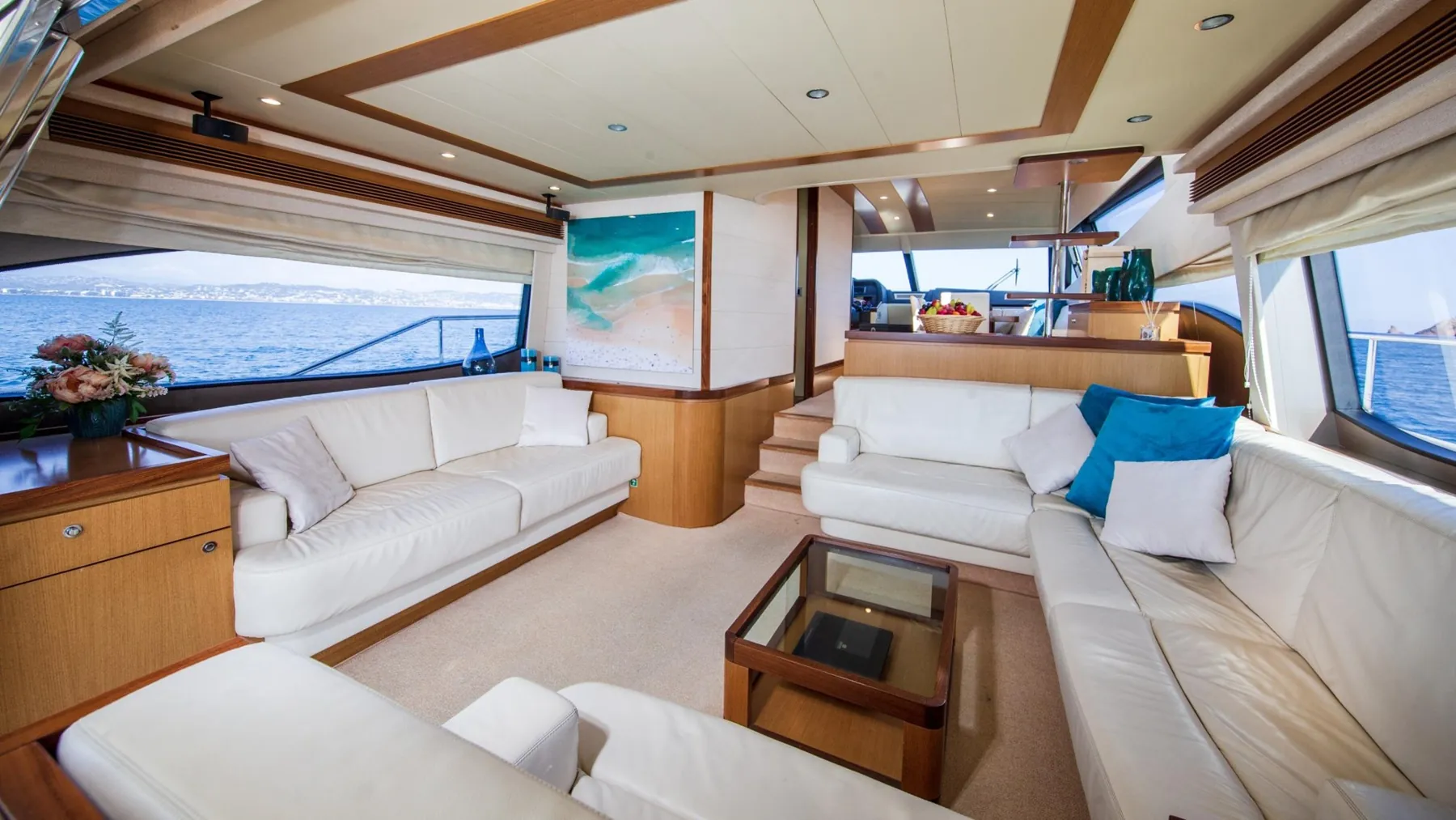 Ferretti 681 — 4