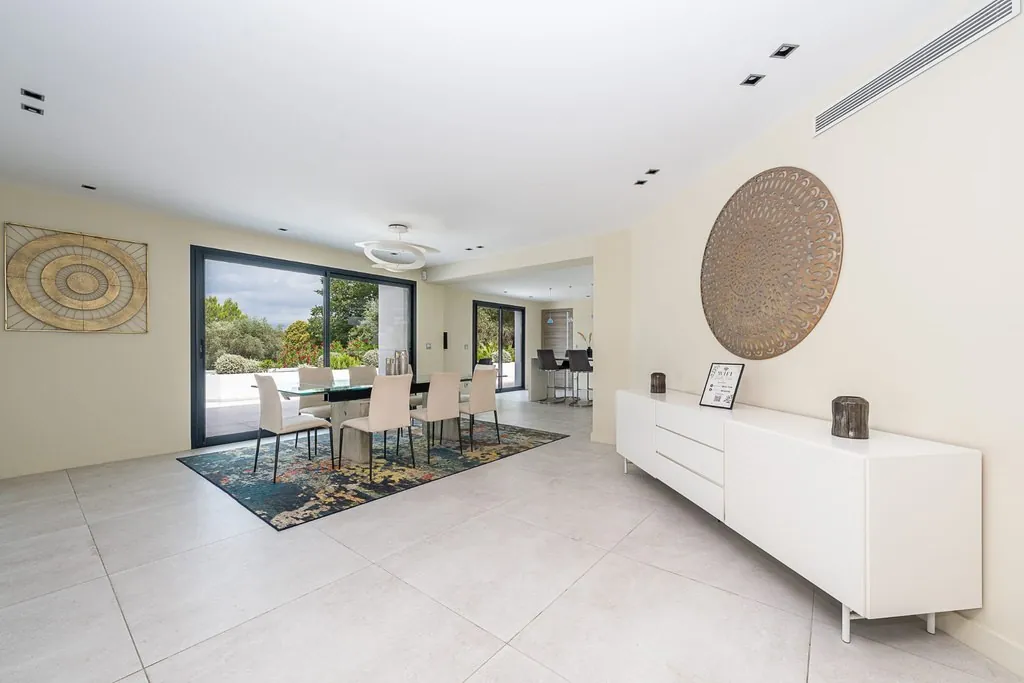 Villa Mougins — 6